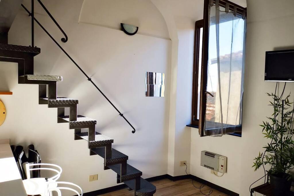 Apartment Loft In The Center For 3 People Sanremo